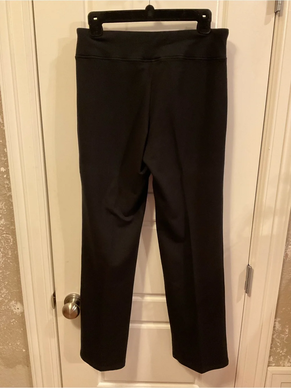 Neiman Marcus Exclusive Stretch Pants - S